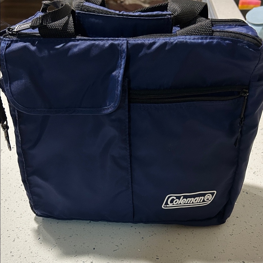 Coleman Dark Blue soft shelled cooler Coleman Insulated Soft Cooler Lunch Bag